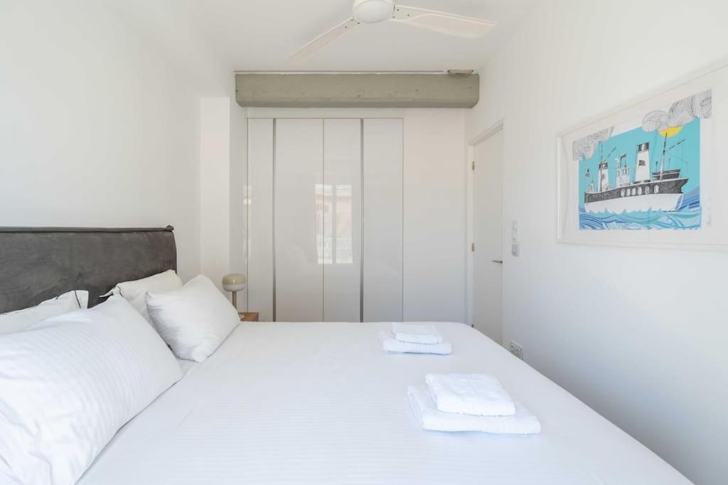 Bright & Airy 2Bd Apt Close To National Garden Афины Экстерьер фото